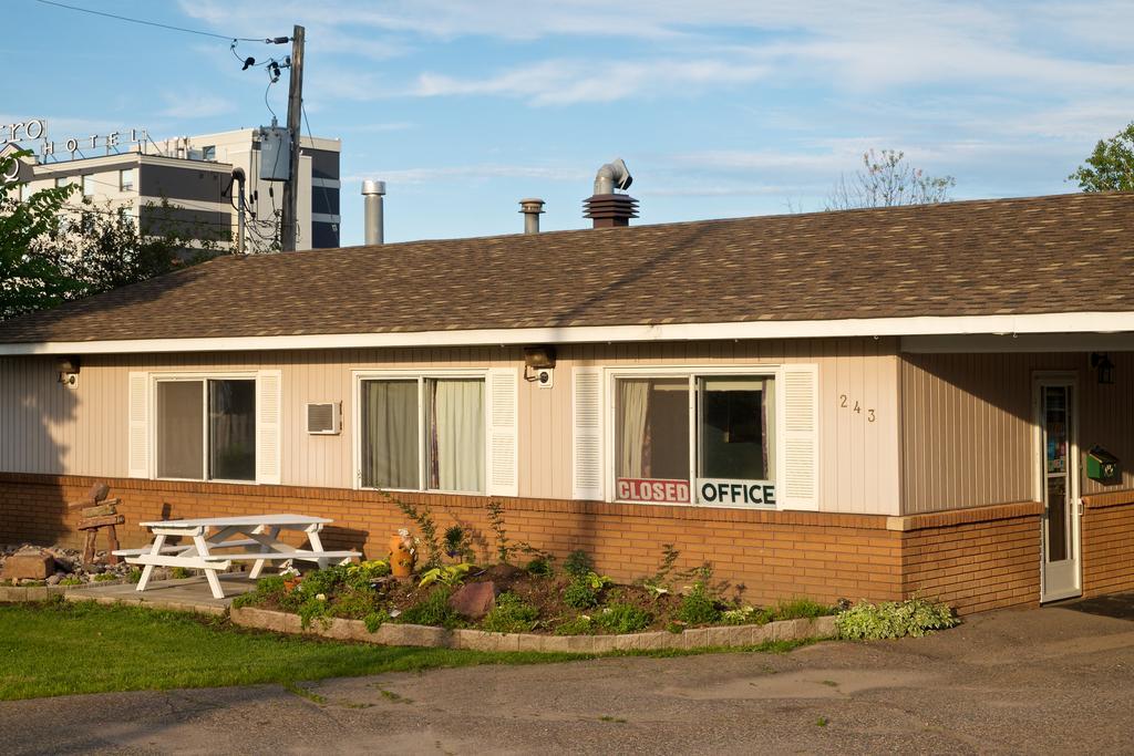 Northlander Motel Sault Ste. Marie Exterior photo