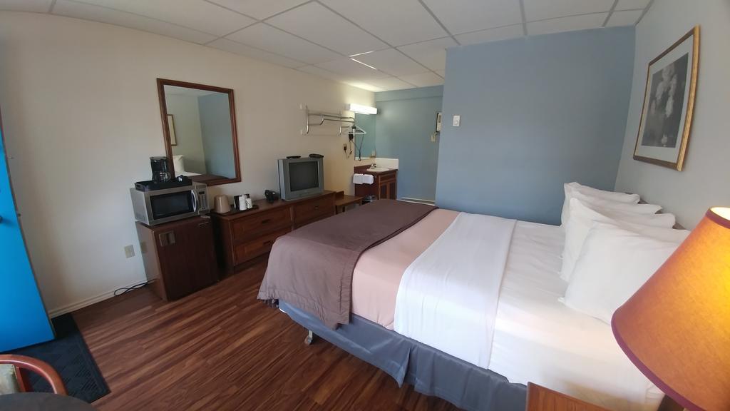 Northlander Motel Sault Ste. Marie Exterior photo